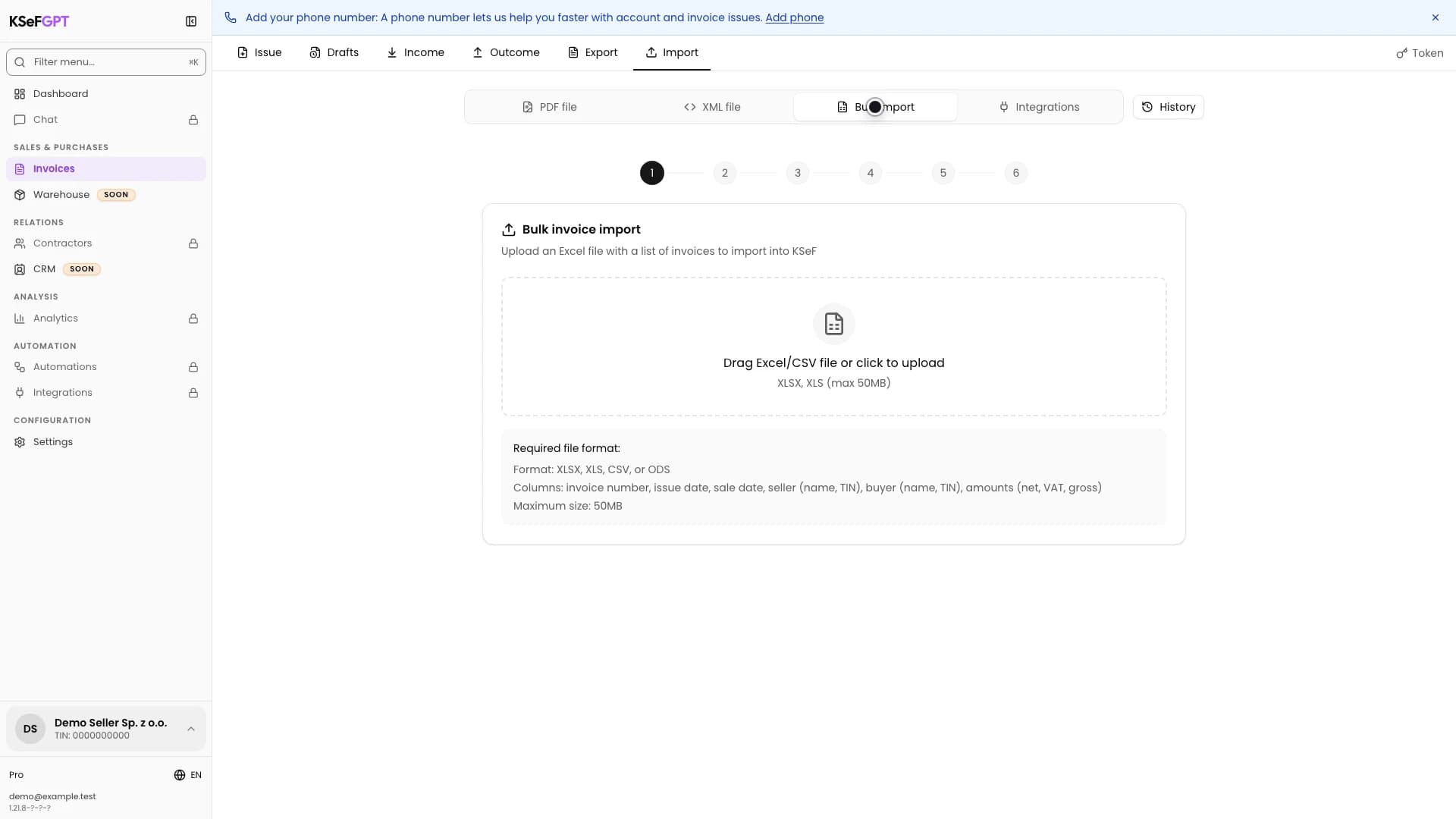Bulk invoice import area for an Excel or CSV file in Invoices