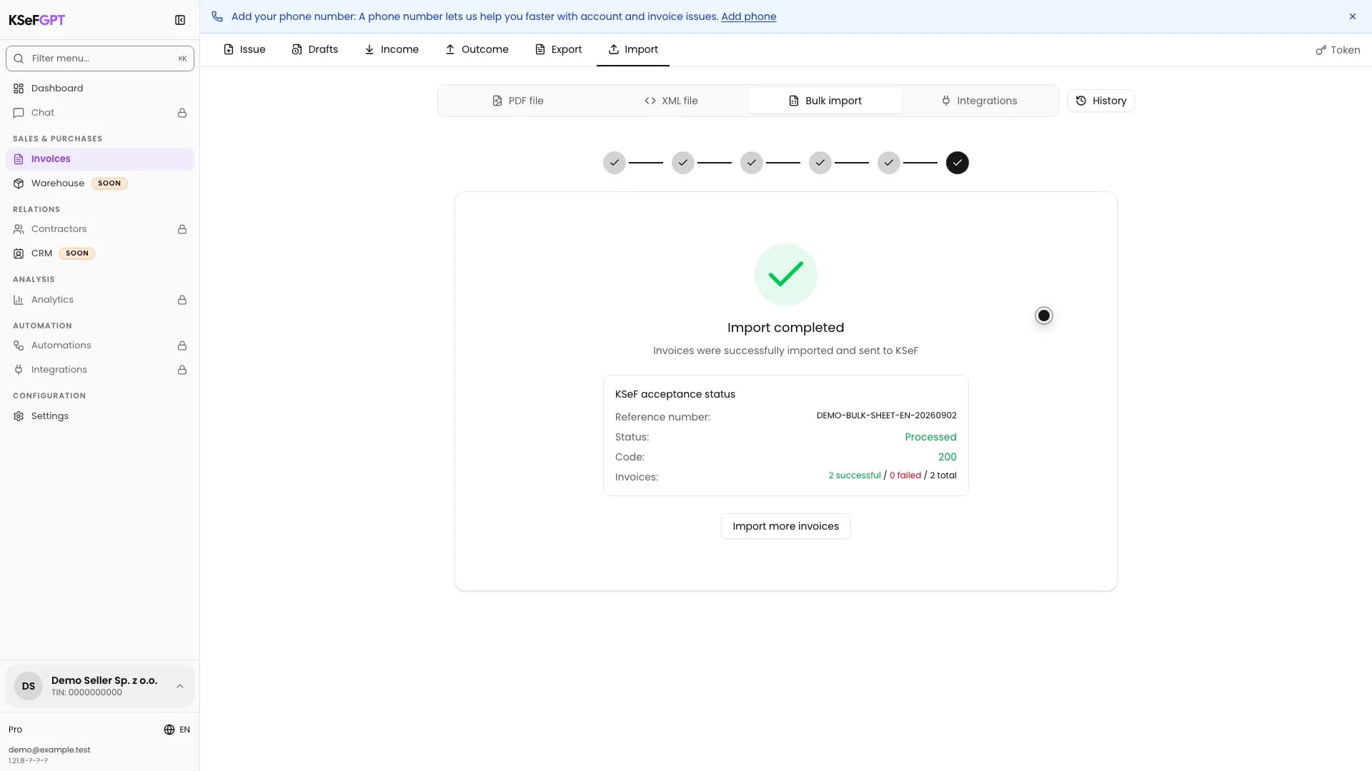 Completed bulk import with code 200, a reference number and two valid invoices