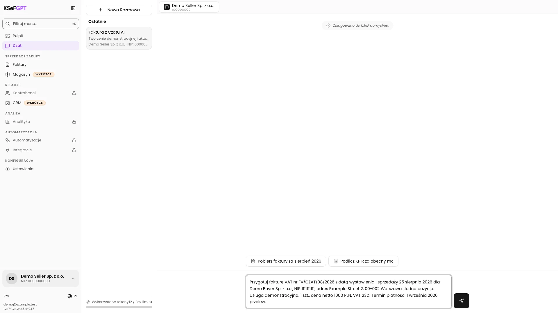 Aktywna rozmowa w module Czat z kompletnym opisem demonstracyjnej faktury VAT