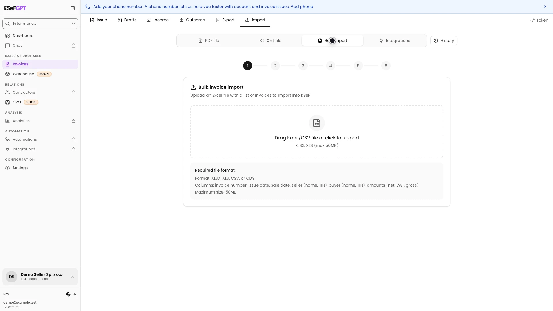 Bulk invoice import area for an Excel or CSV file in Invoices